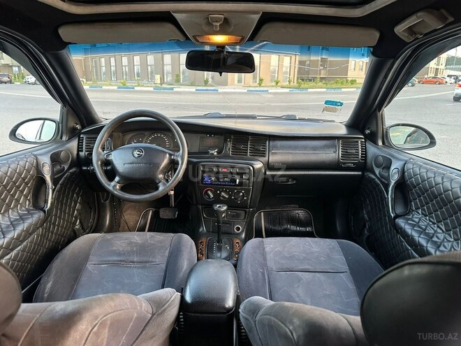 Opel Vectra-7