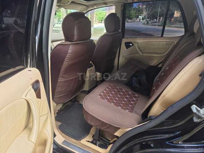 Mercedes ML 320-8