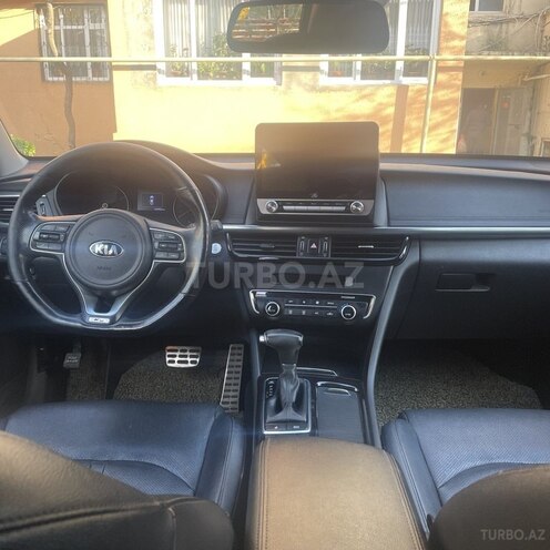 Kia K5-12