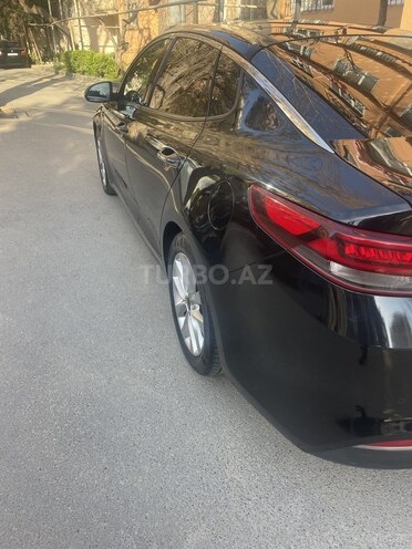 Kia K5-7
