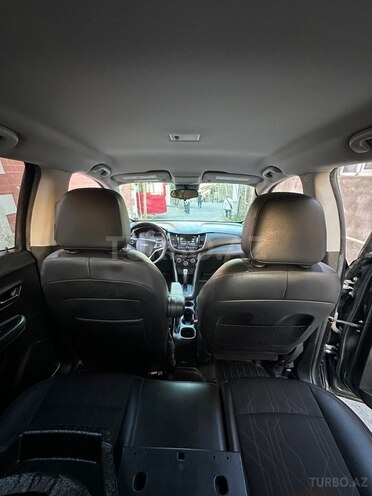Chevrolet Trax-10