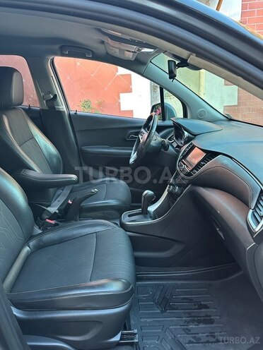 Chevrolet Trax-9