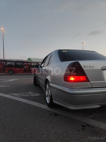 Mercedes C 280-7
