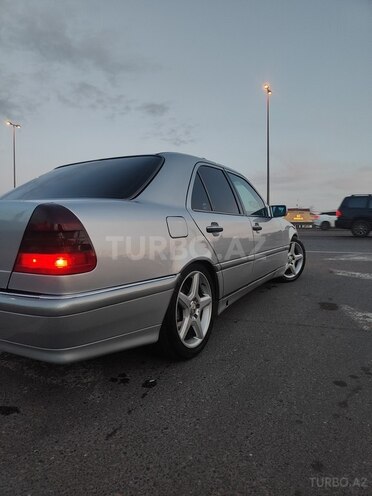 Mercedes C 280-6
