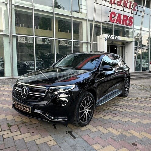 Mercedes EQC 400 4MATIC-2