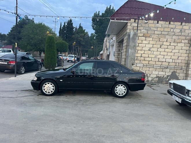 Mercedes C 200-3
