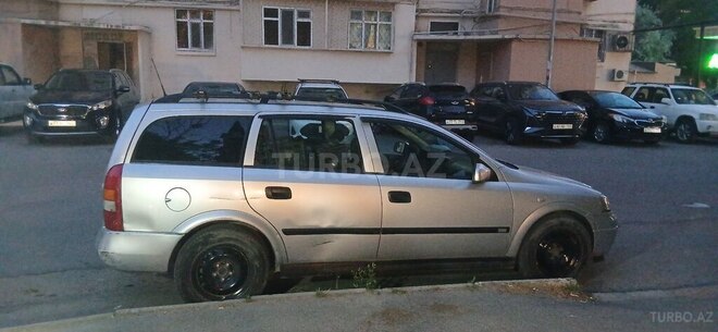 Opel Astra-2