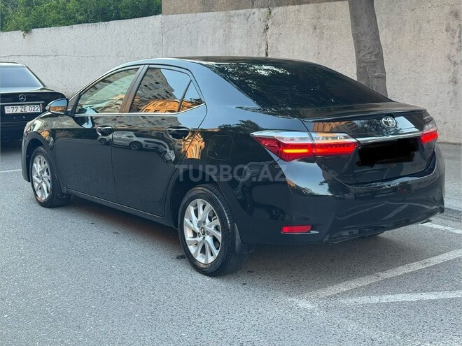 Toyota Corolla-5