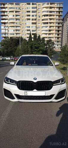 BMW 530e-1