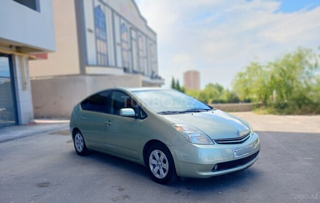 Toyota Prius-6