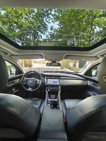 Jaguar XF-12