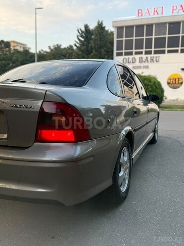 Opel Vectra-7