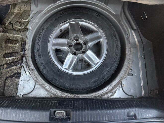Opel Vectra-14