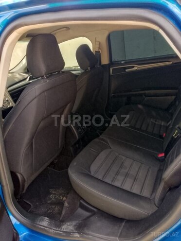 Ford Fusion (North America)-8
