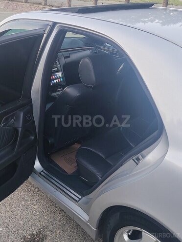 Mercedes E 280-14