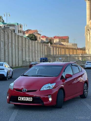 Toyota Prius-3
