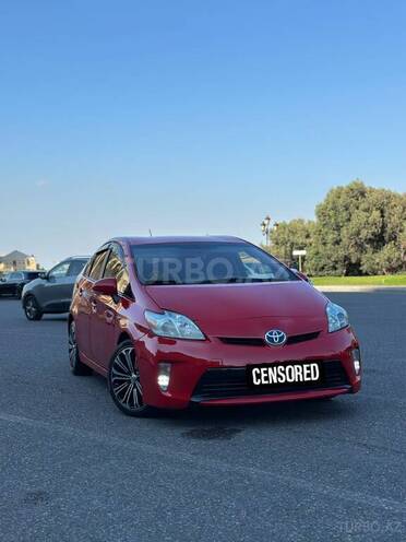 Toyota Prius-2