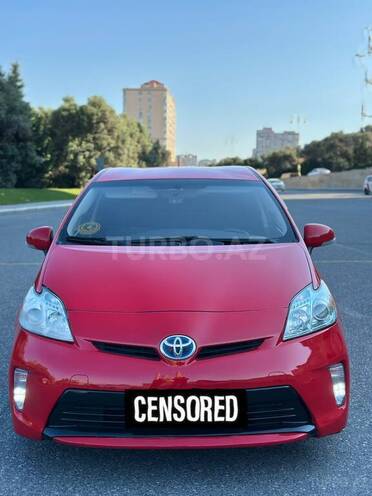 Toyota Prius-4