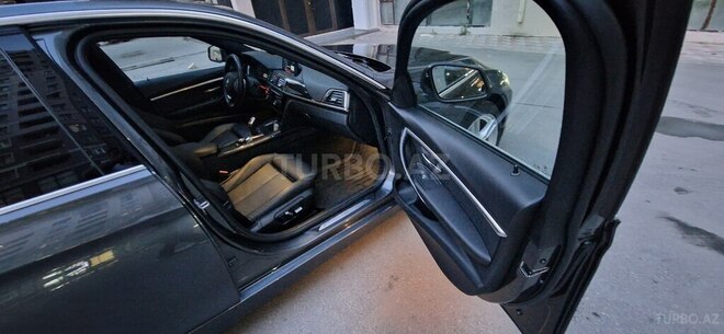 BMW 330-10