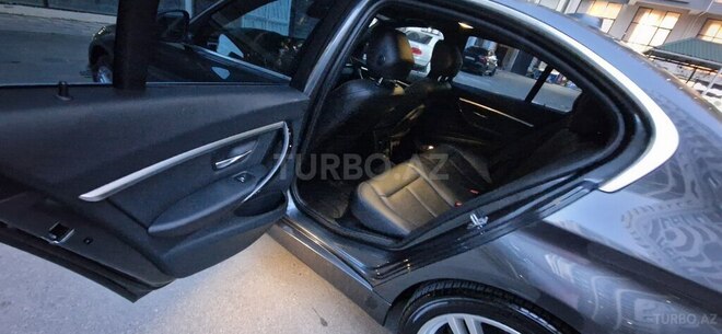 BMW 330-9