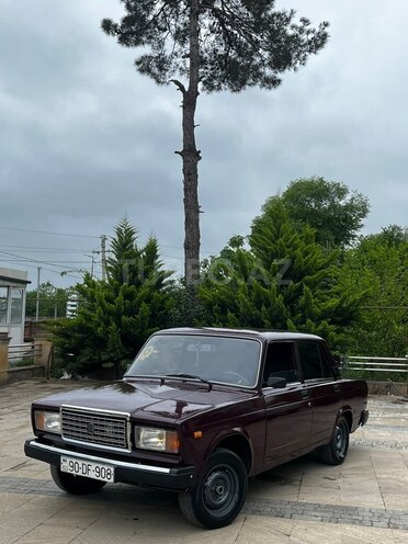LADA (VAZ) 2107-15