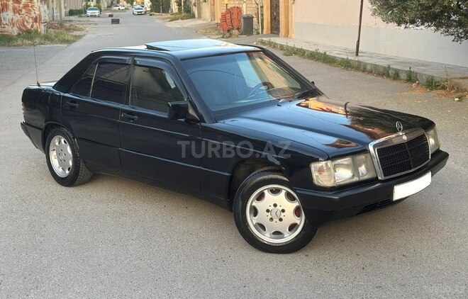 Mercedes 190-5