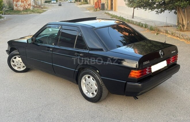Mercedes 190-6
