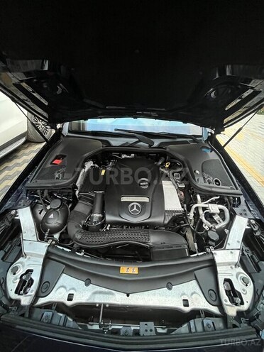 Mercedes E 300-6