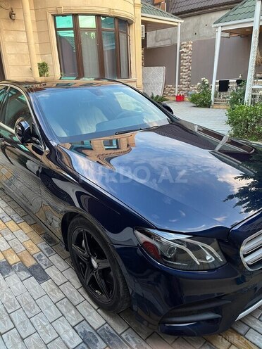 Mercedes E 300-7