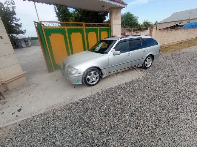 Mercedes C 240-5