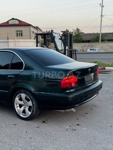 BMW 523-5