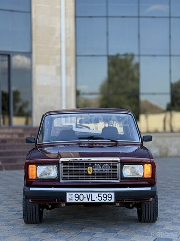 LADA (VAZ) 2107-1