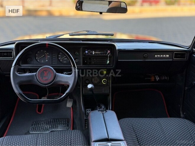 LADA (VAZ) 2107-8