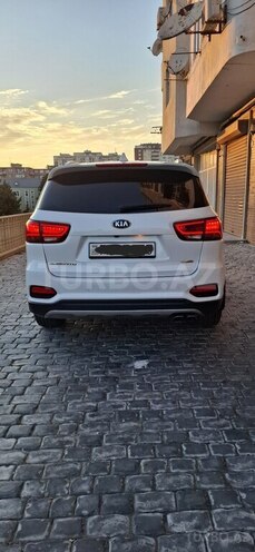 Kia Sorento-4