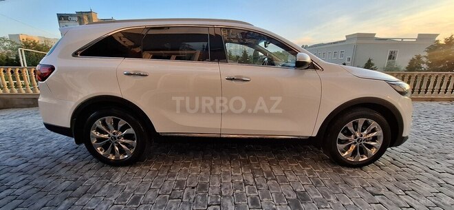 Kia Sorento-2