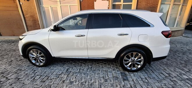 Kia Sorento-3