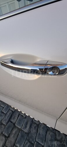 Kia Sorento-10