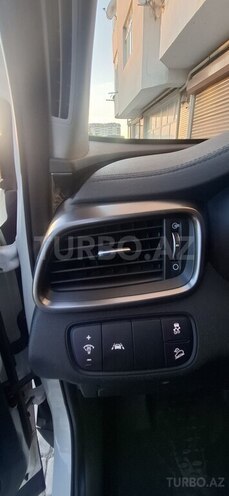 Kia Sorento-11