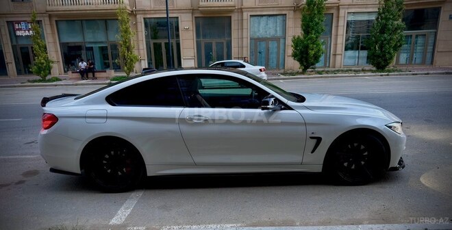 BMW 425-9