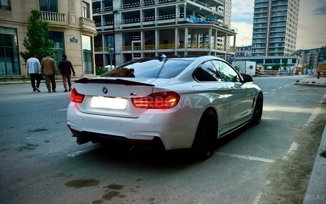 BMW 425-8