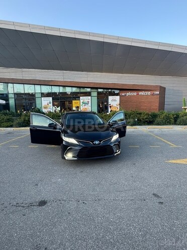 Toyota Camry-4