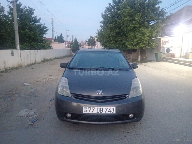 Toyota Prius-1