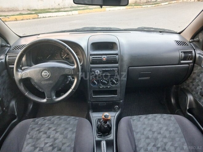 Opel Astra-8