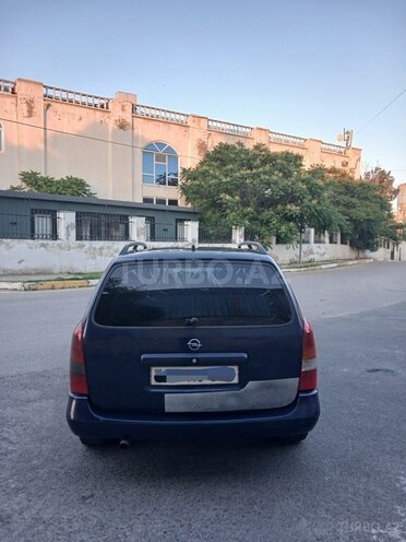 Opel Astra-10