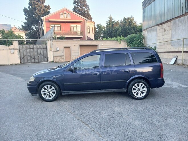 Opel Astra-12