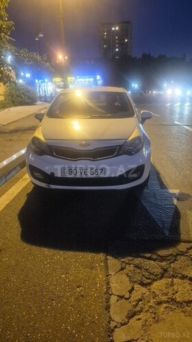 Kia Rio-1