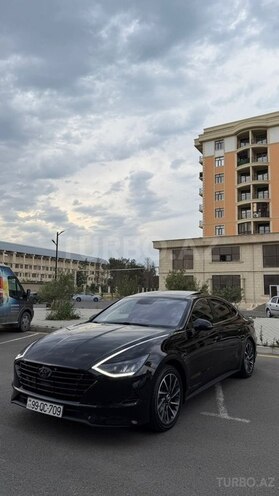 Hyundai Sonata-2