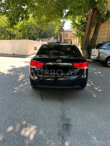 Kia Cerato-9