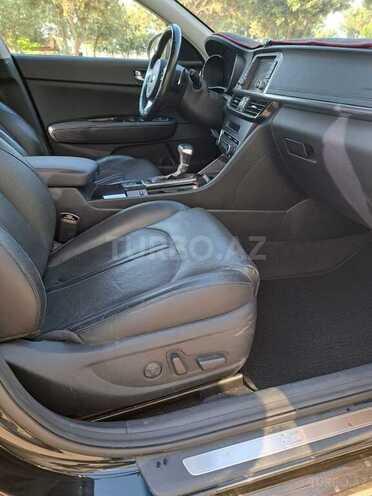 Kia K5-14