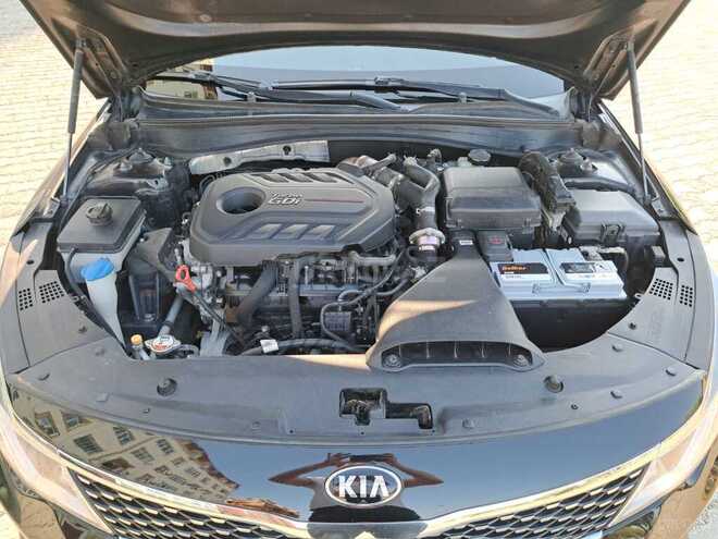 Kia K5-12